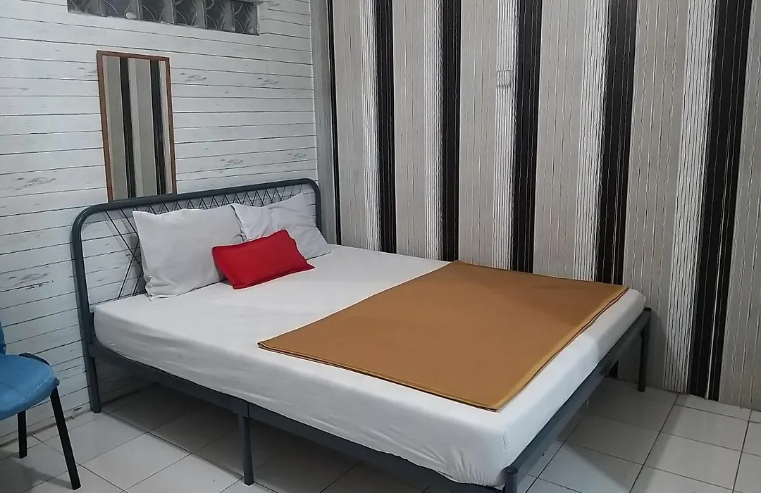Venice Guest House Redpartner-1